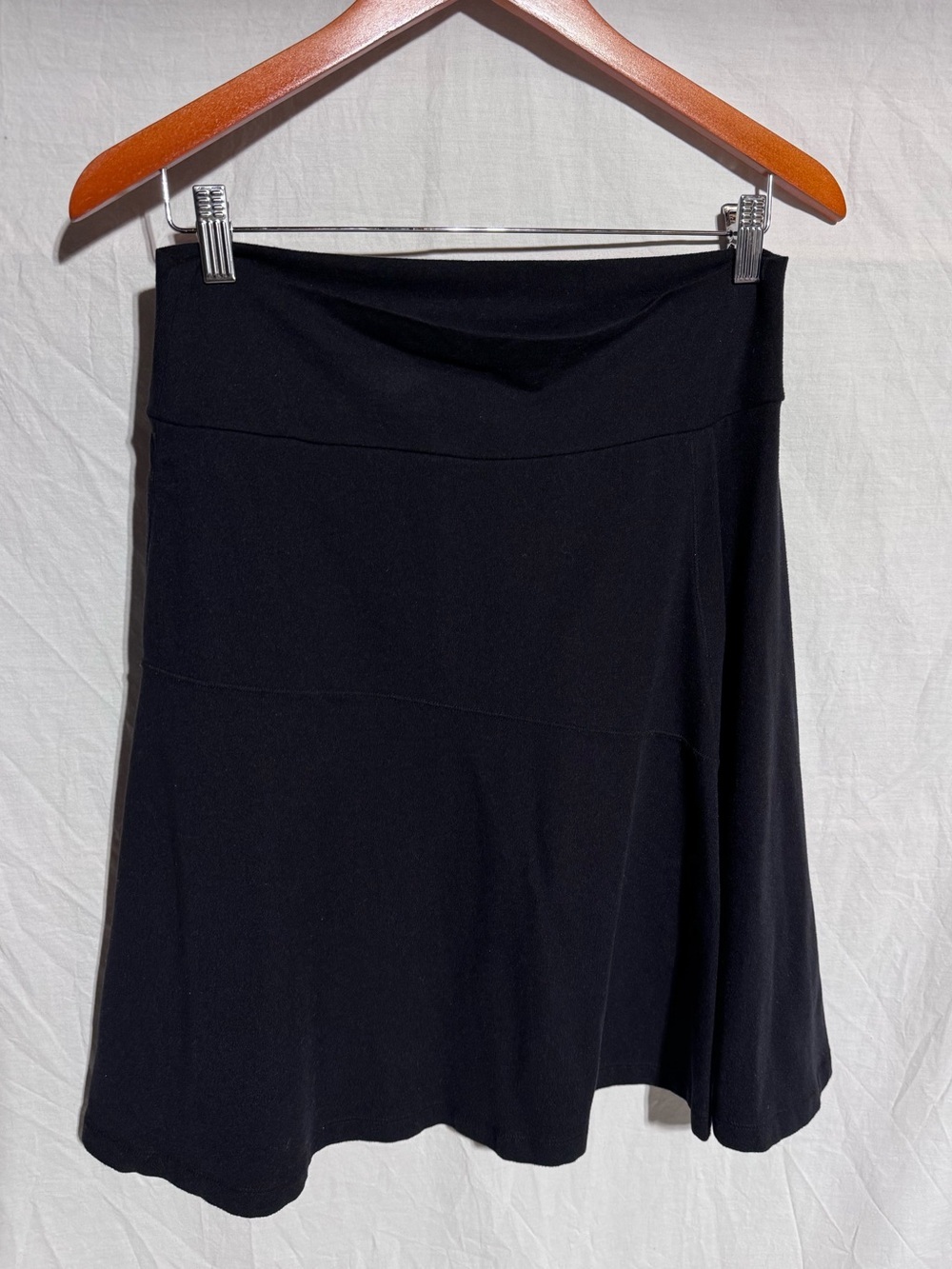 Athleta black faux wrap flare style skirt Size Small